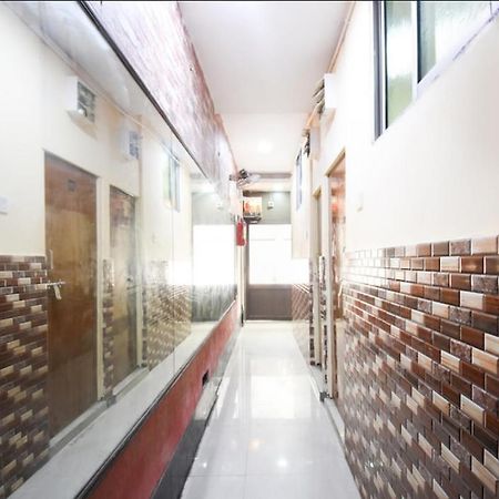 Daylight Palace Hotel Haora Bagian luar foto
